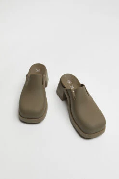 Miista Blissa Khaki Mules -Shoes Promotion Shop E8 blissa khaki mules 04