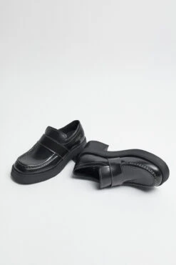 Miista Lib Black Loafers -Shoes Promotion Shop E8 lib black loafers 02