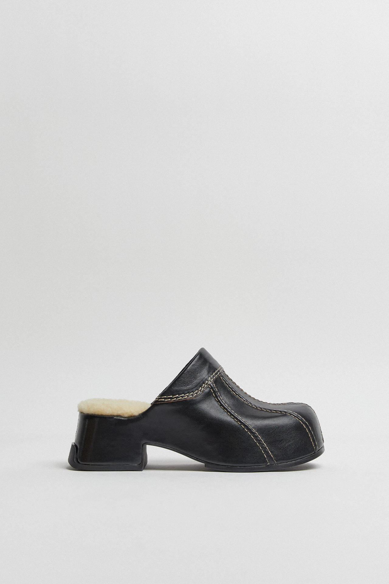 Miista Addie Black Mules 6 Miista Addie Black Mules - Image 4