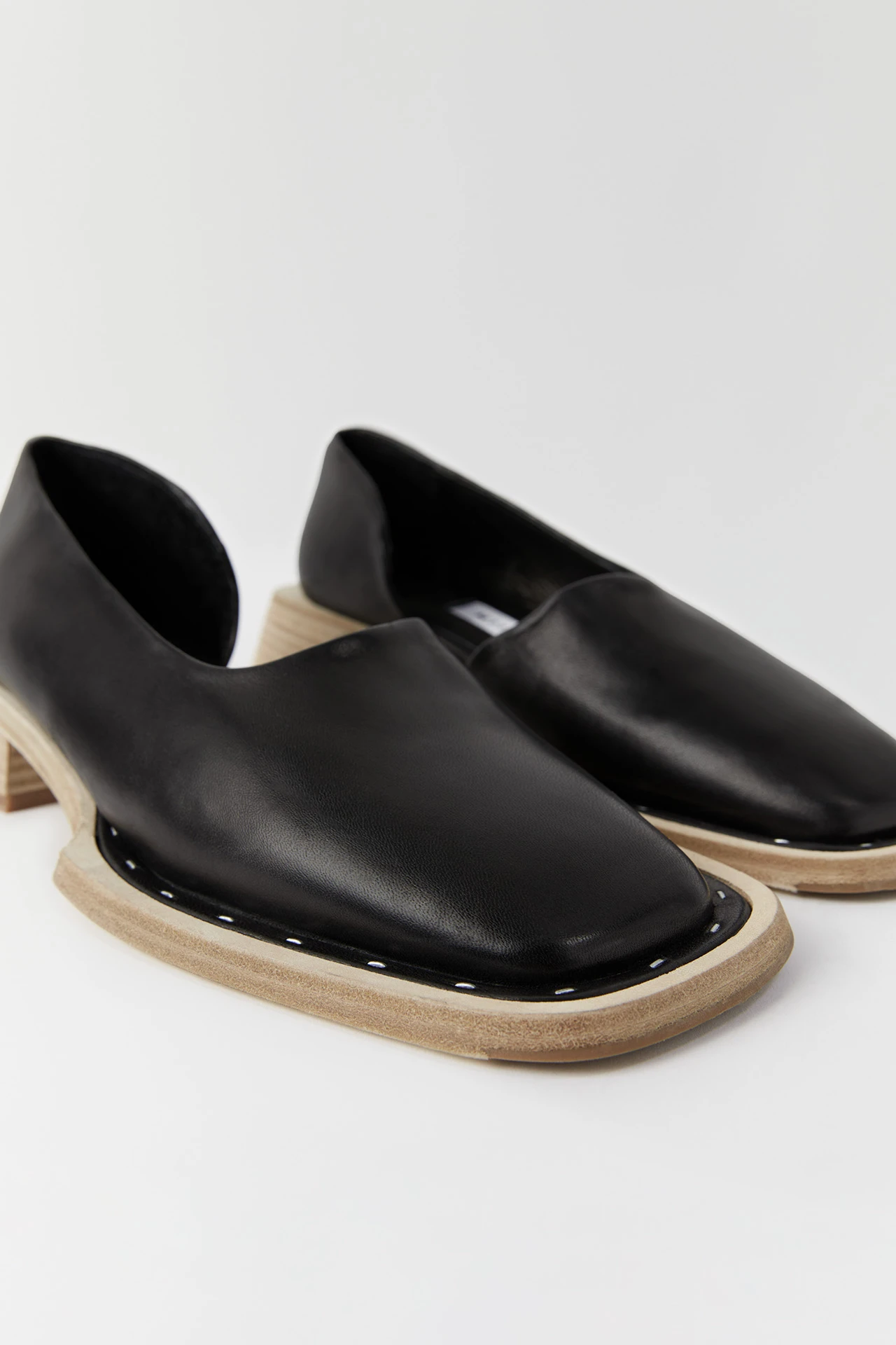 Miista Kurita Black Loafers 7 Miista Kurita Black Loafers - Image 5